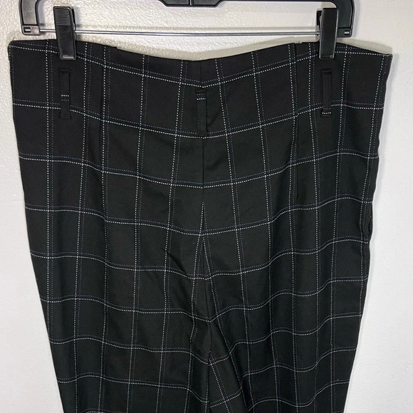 H&M,10, high waist flare leg, relax black w/blue white check, pocketed trouser - Picture 4 of 8
